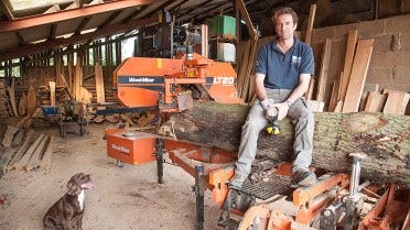 Farmár z Británie využíva pílu LT20, aby zvýšil zisk svojej farmy